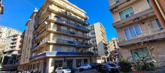 2 Schlafzimmer Wohnung in Genoa, Italy, Nr. 271500 46