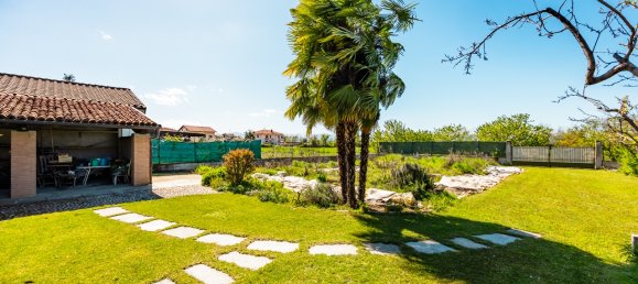 8-salle Villa à Castelletto Stura, Italy No. 144597 10