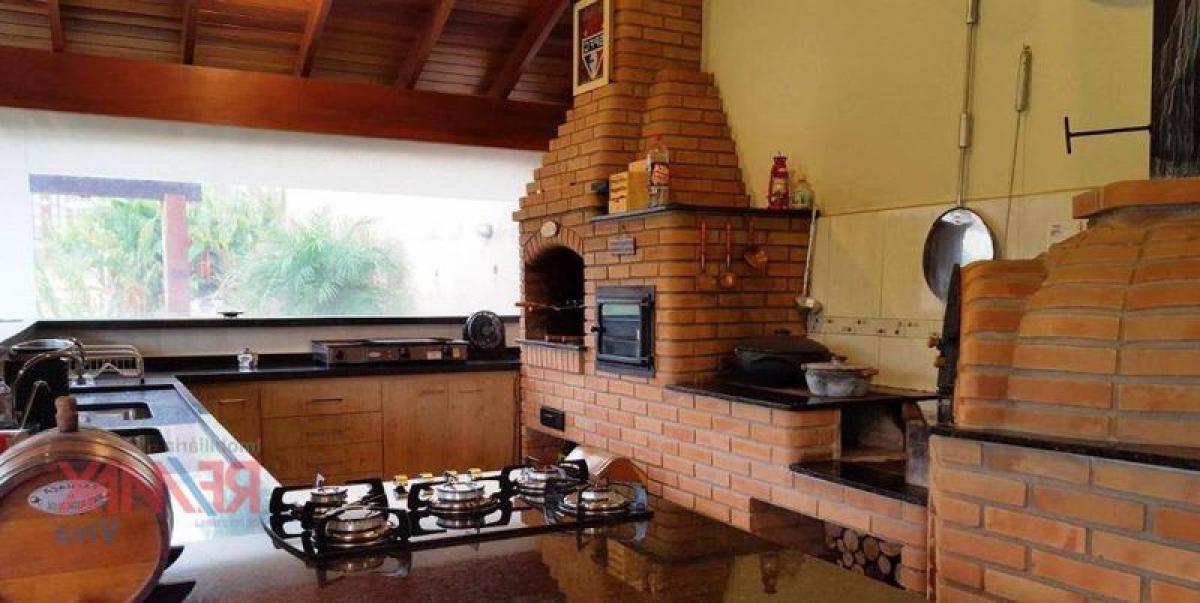 Дом с 4 спальнями в Сан-Паулу, Бразилия № 496841