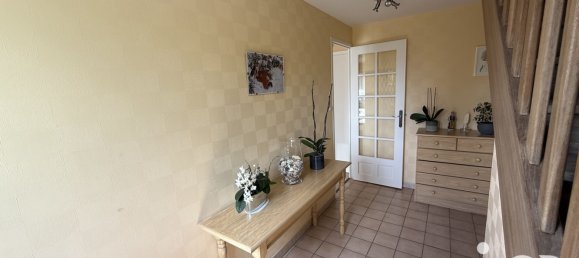 3 Schlafzimmer Haus in Pont-l'Eveque, France, Nr. 325749 4