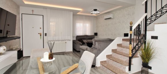 3 bedrooms Townhouse in Alicante, Spain No. 181621 8