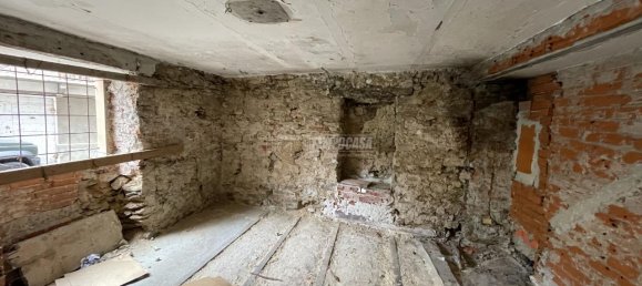 6غرفة منزل في Castelnuovo Nigra, Italy رقم 113575 21