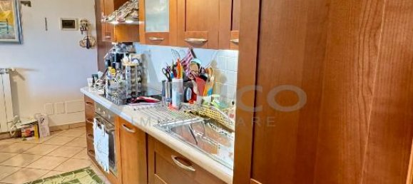 4 rooms Apartment in Rovigo, Italy No. 230591 3