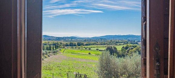 8 rooms House in Gavorrano, Italy No. 209009 25