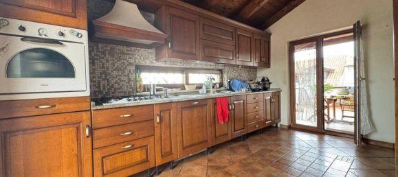 5 rooms Penthouse in Giugliano in Campania, Italy No. 28228 7