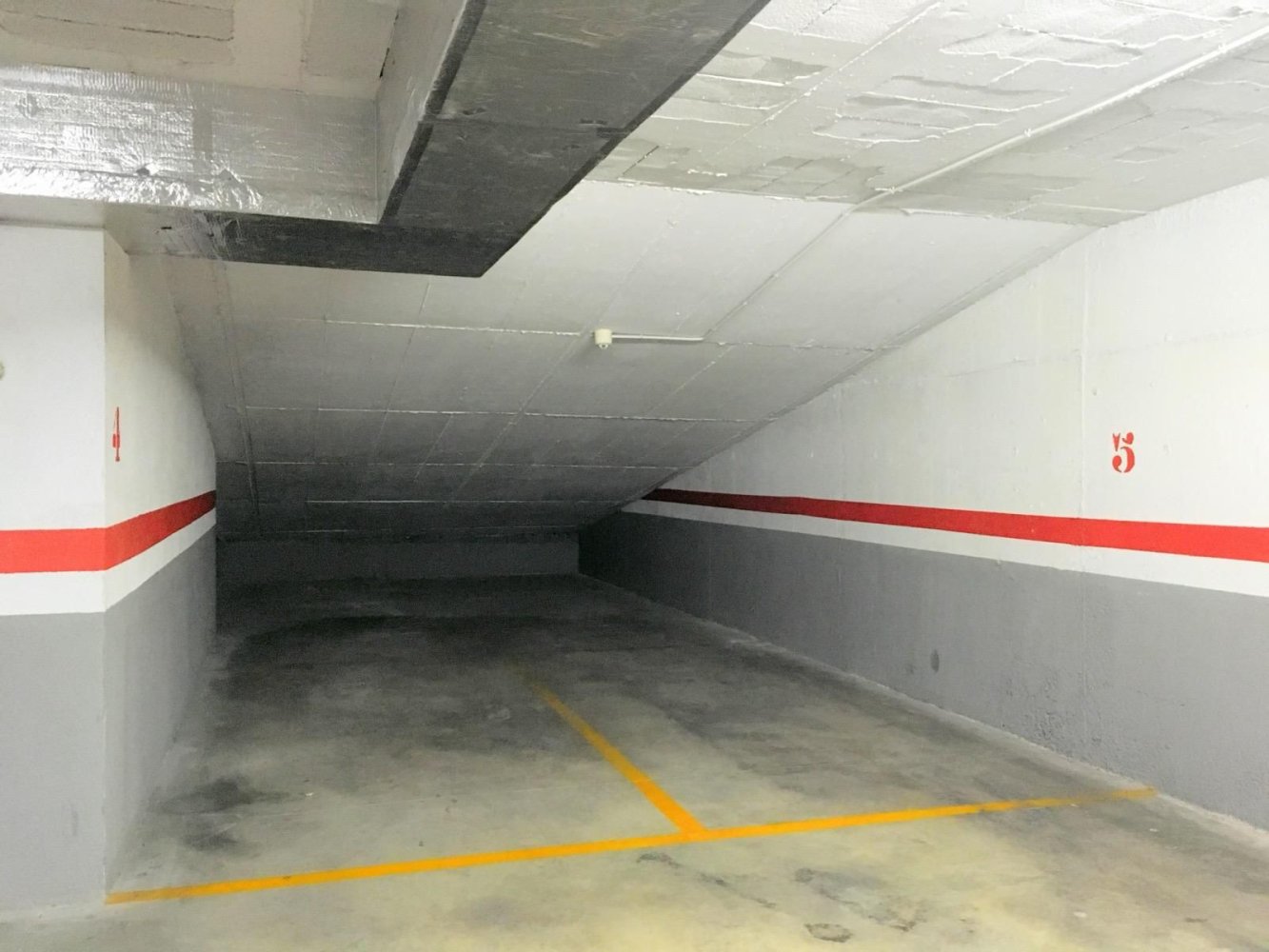 Гараж 25м² в Терраса, Испания № 182373