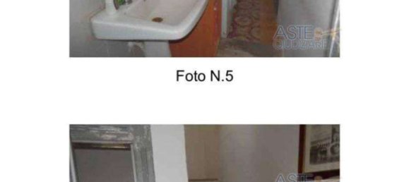 Квартира с 4 комнатами в Джиноза, Италия № 182134 16