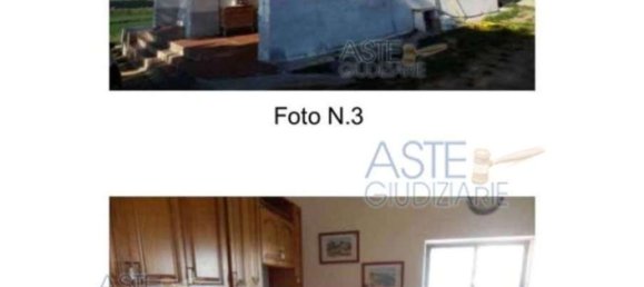 Квартира с 4 комнатами в Джиноза, Италия № 182134 5