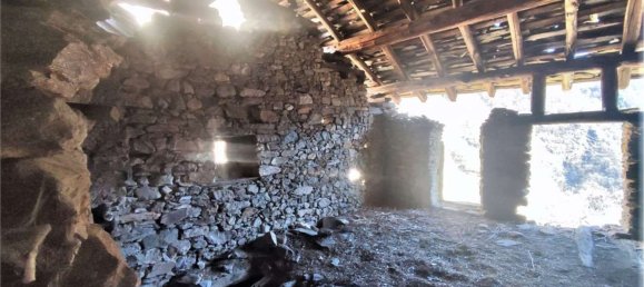 2 rooms House in Perloz, Italy No. 186635 27