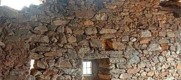 2 rooms House in Perloz, Italy No. 186635 8