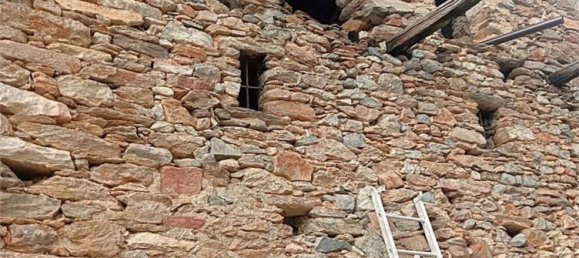 2 rooms House in Perloz, Italy No. 186635 11