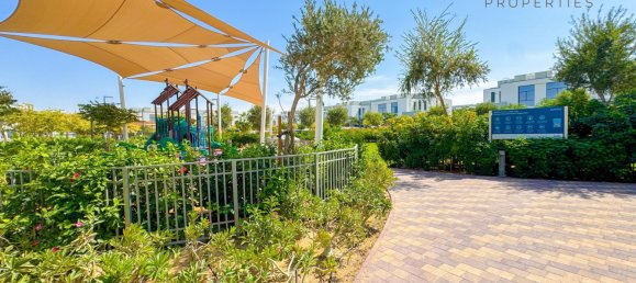 4 Schlafzimmer Villa in Al Furjan, UAE, Nr. 64340 15