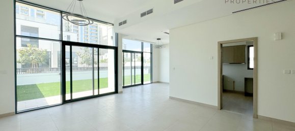 4 Schlafzimmer Villa in Al Furjan, UAE, Nr. 64340 3
