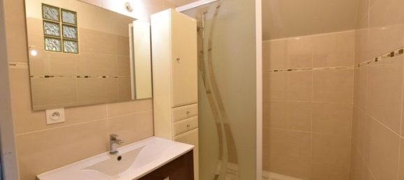 Casa de 4 dormitorios en Yonne, France No. 353263 10