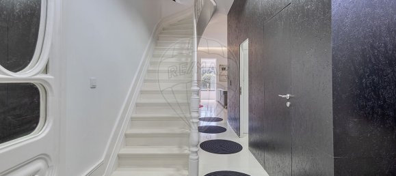 3 bedrooms House in Vila Nova de Gaia, Portugal No. 176381 3