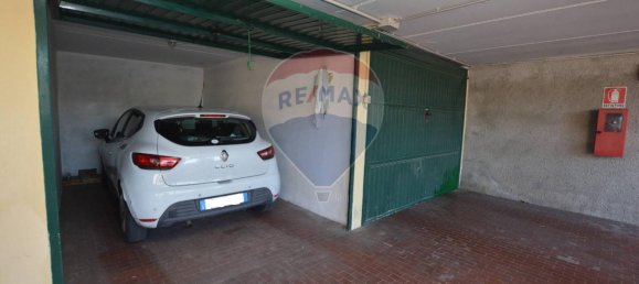 1 room Garage in Savona, Italy No. 33261 3