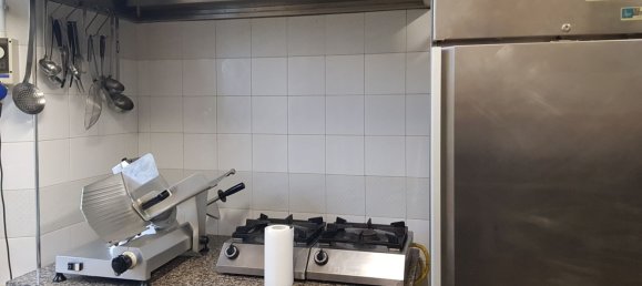 145m² Commercial property in Lucca, Italy No. 211545 12