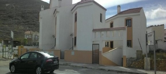 Duplex T1 em Granada, Spain N.º 150749 2