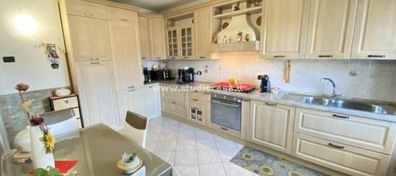 3 bedrooms Apartment in Albiano, Italy No. 153410 3