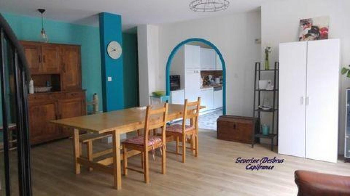 Кондоминиум  с 4 спальнями в Тюллен, Франция № 29152