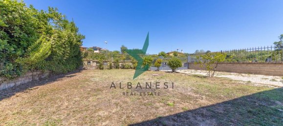 Вилла с 2 спальнями в Браччано, Италия № 301439 27