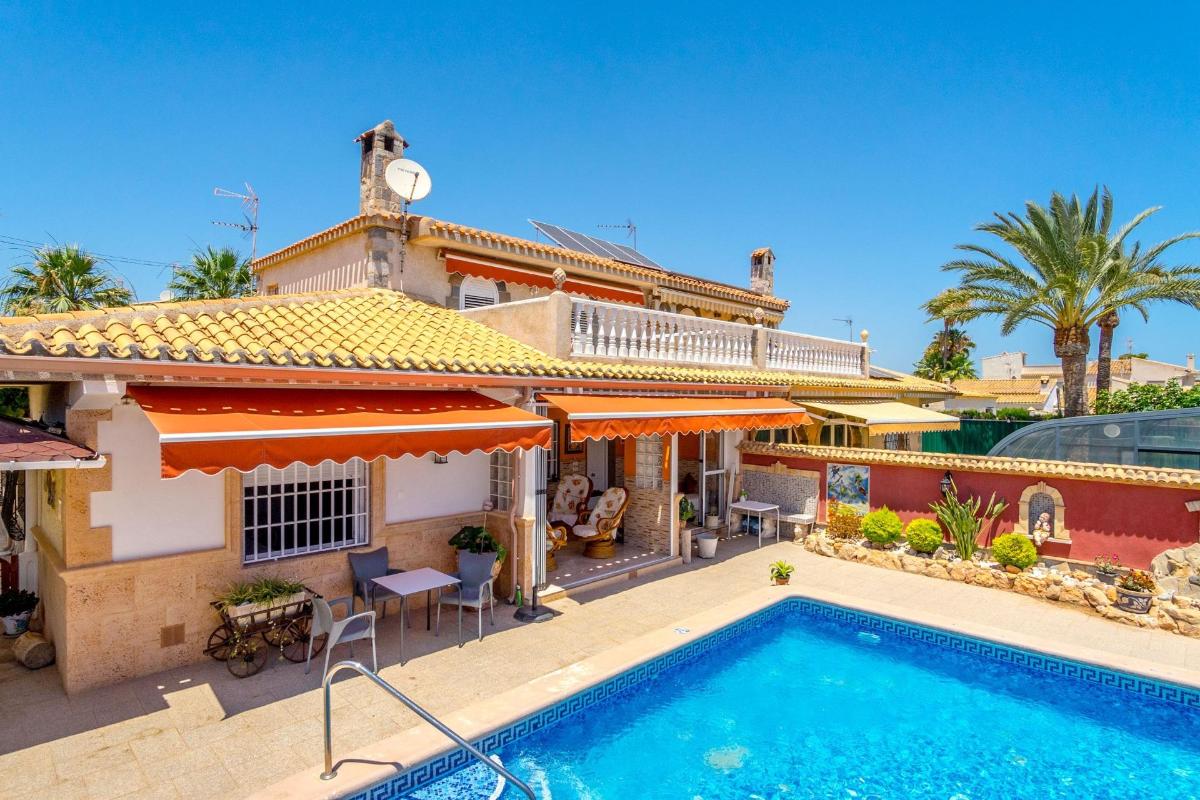 Villa T5 em Alicante, Spain N.º 13659