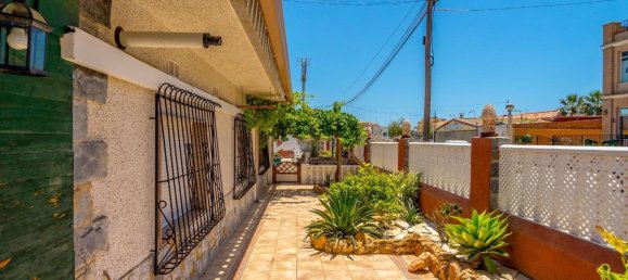 Villa T5 em Alicante, Spain N.º 13659 24