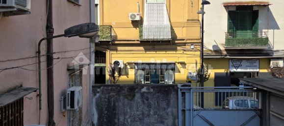 93m² Warehouse in Naples, Italy No. 267847 12