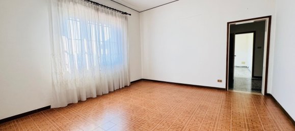 5 Schlafzimmer Wohnung in Minerbe, Italy, Nr. 318187 5