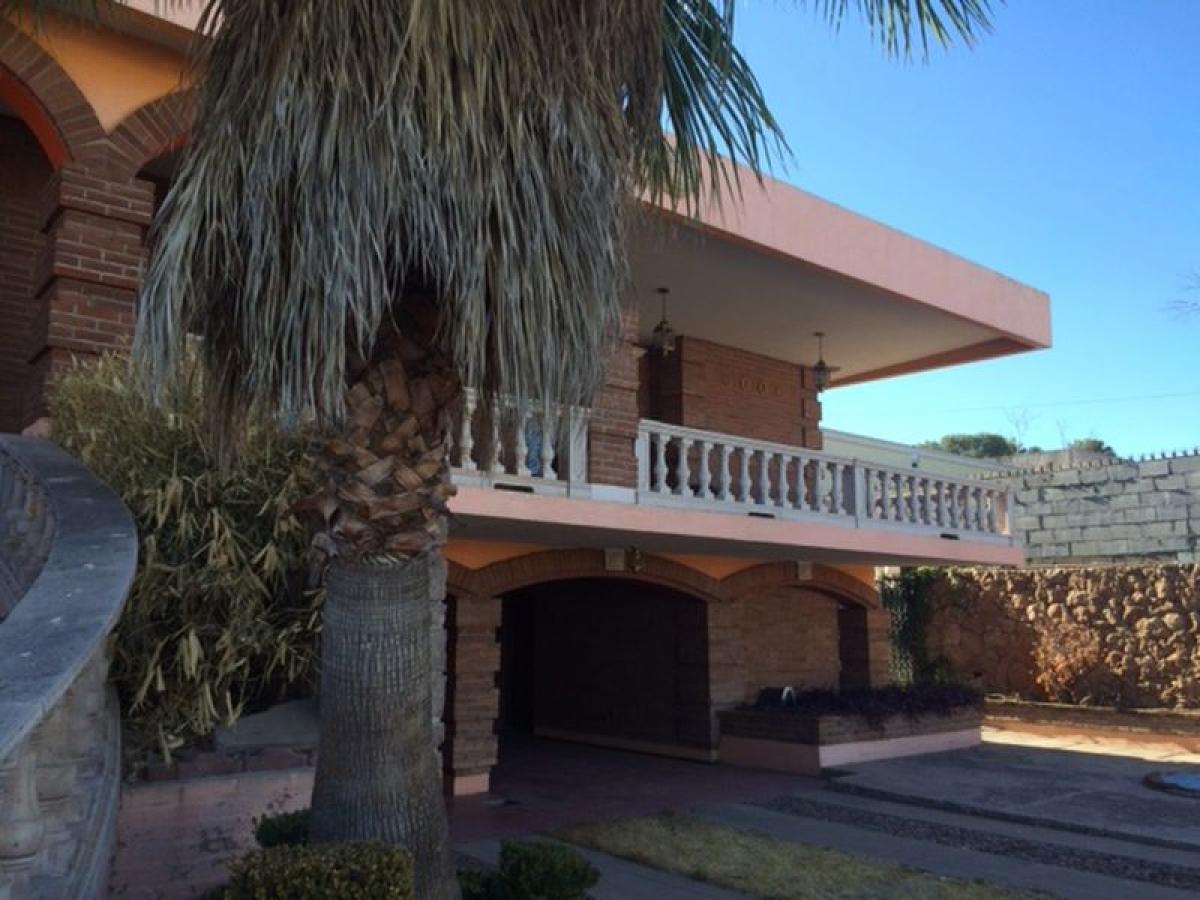 Дом с 3 спальнями в Чиуауа, Мексика № 185919