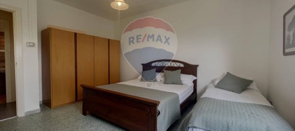 9 rooms House in Castel Frentano, Italy No. 52552 34