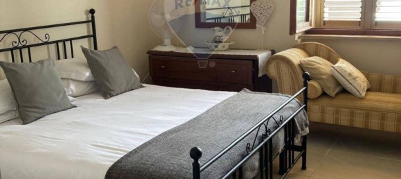 9 rooms House in Castel Frentano, Italy No. 52552 45