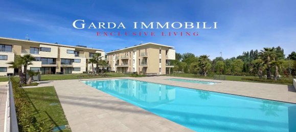 Apartamento de 3 habitaciónes en Desenzano del Garda, Italy No. 38980 44