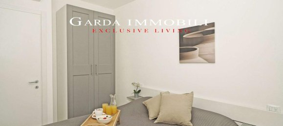 Apartamento de 3 habitaciónes en Desenzano del Garda, Italy No. 38980 28