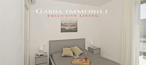 Apartamento de 3 habitaciónes en Desenzano del Garda, Italy No. 38980 21