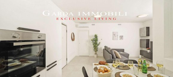 Apartamento de 3 habitaciónes en Desenzano del Garda, Italy No. 38980 15