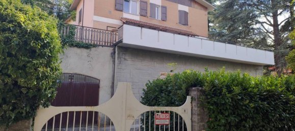 3 rooms Apartment in Vergato, Italy No. 115083 3