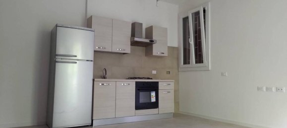 3 rooms Apartment in Vergato, Italy No. 115083 4