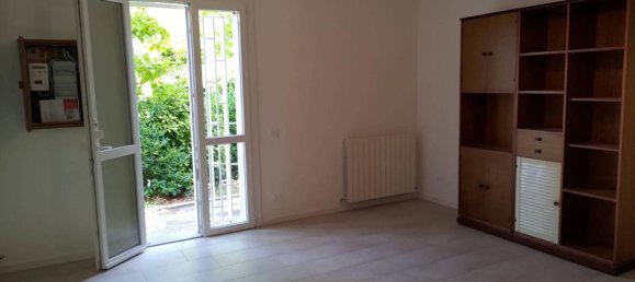 3 rooms Apartment in Vergato, Italy No. 115083 6