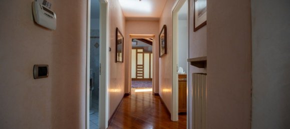 8-salle Villa à Biella, Italy No. 266937 20