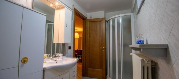 8-salle Villa à Biella, Italy No. 266937 15