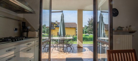 8-salle Villa à Biella, Italy No. 266937 6