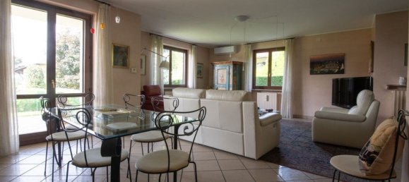 8-salle Villa à Biella, Italy No. 266937 2