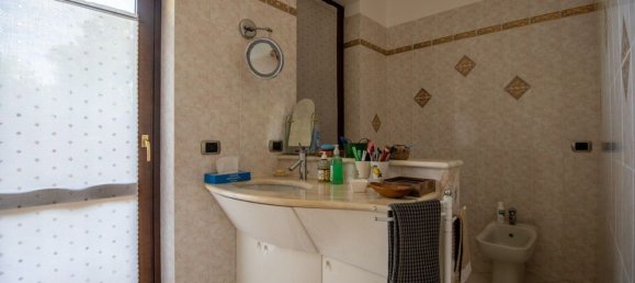 8-salle Villa à Biella, Italy No. 266937 21