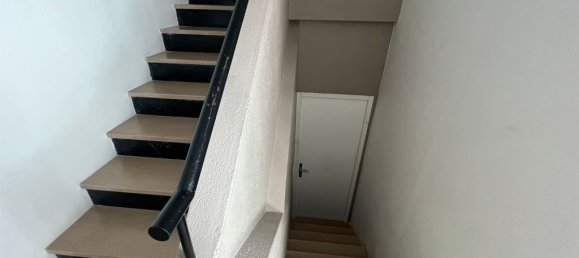 2 bedrooms Apartment in Reims, France No. 265274 8