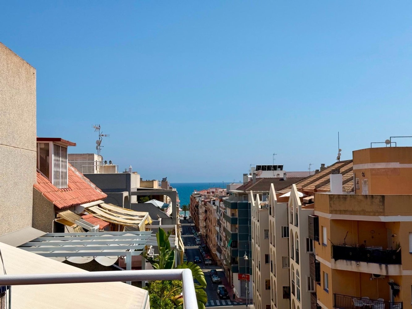 2 dormitorios ático en venta en Torrevieja, Alicante, Comunidad Valenciana, Spain № 368254