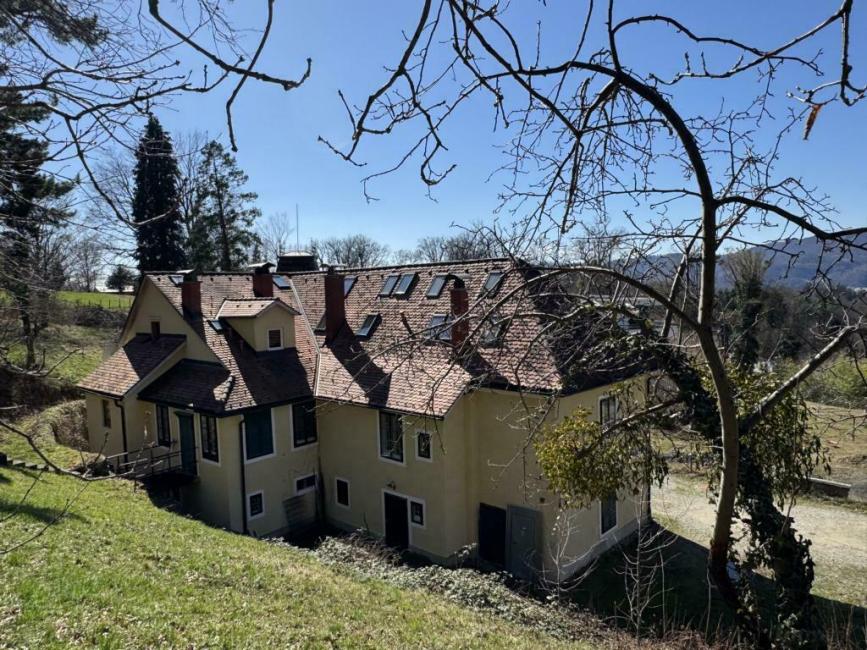 15 rooms Villa in Geidorf, Austria No. 141431