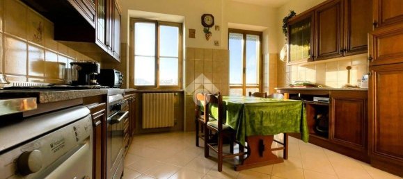 4 bedrooms Villa in Cisterna di Latina, Italy No. 152878 2