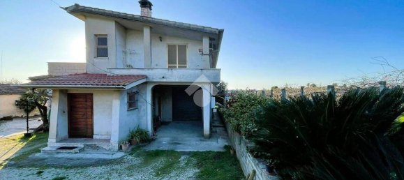 4 bedrooms Villa in Cisterna di Latina, Italy No. 152878 21