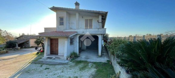 4 bedrooms Villa in Cisterna di Latina, Italy No. 152878 20